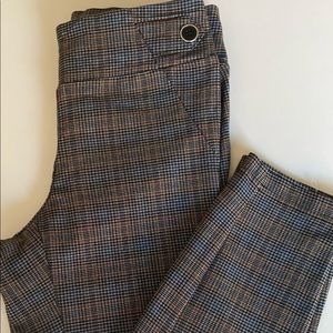 SOHO Apparel Ltd Ankle Pants